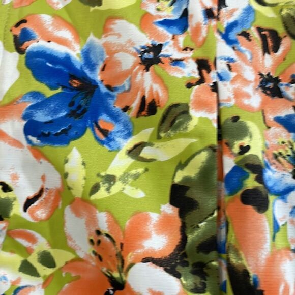 Floral Zippered Bomber Style Jacket - Picture 2 of 4